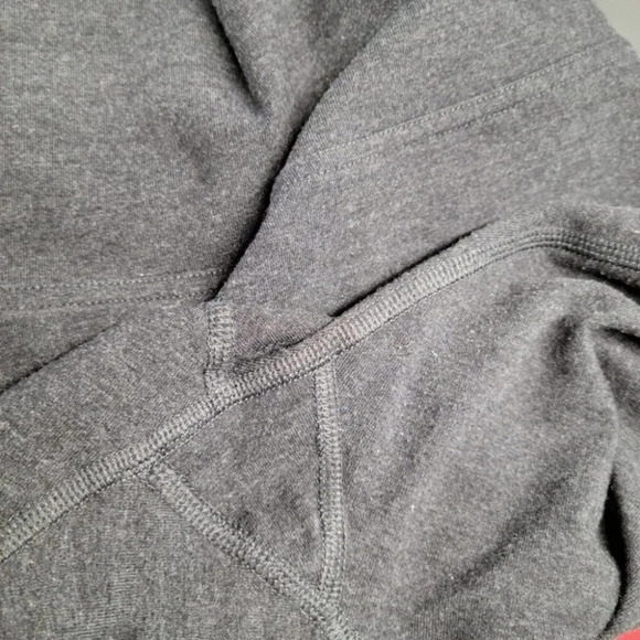 Old Navy Balance Leggings - Picture 7 of 7